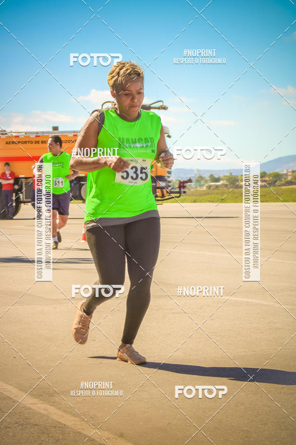 Buy your photos of the eventCorrida Hangar 942 on Fotop
