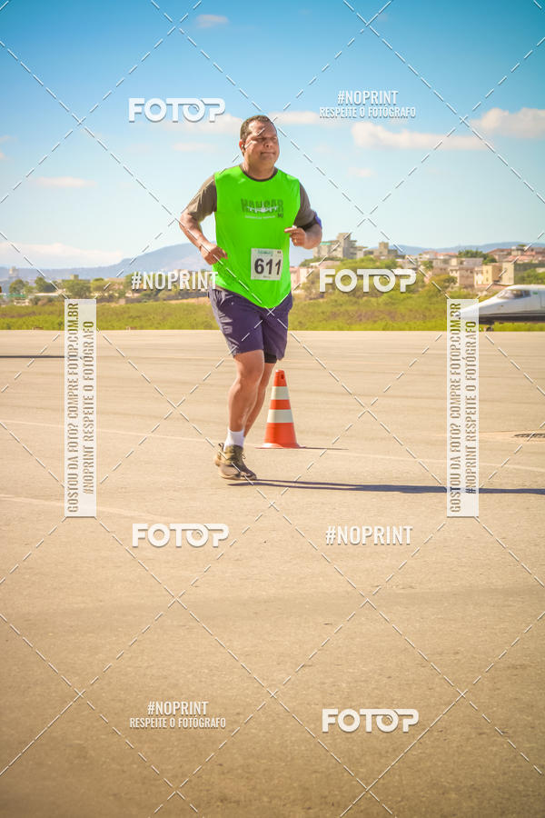 Buy your photos of the eventCorrida Hangar 942 on Fotop