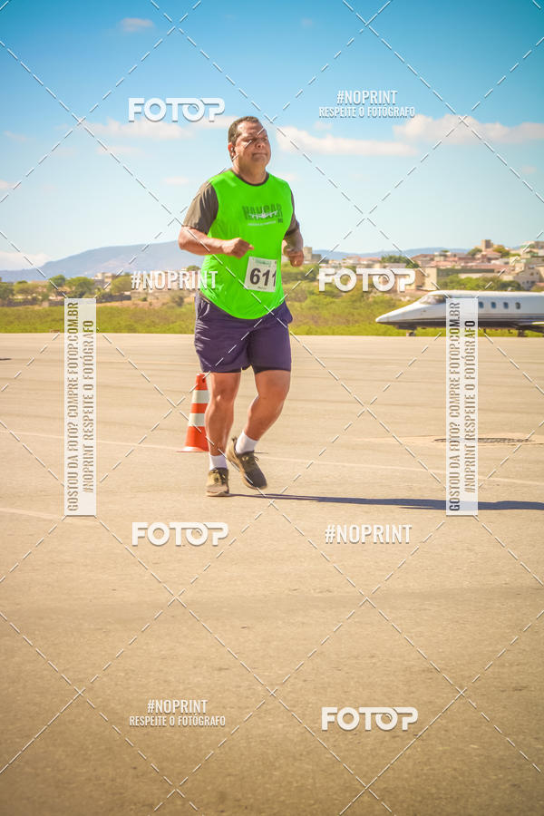 Buy your photos of the eventCorrida Hangar 942 on Fotop