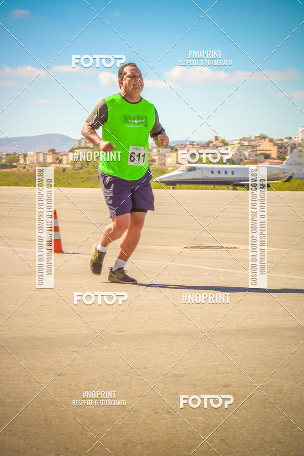 Buy your photos of the eventCorrida Hangar 942 on Fotop