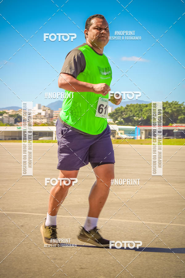 Buy your photos of the eventCorrida Hangar 942 on Fotop