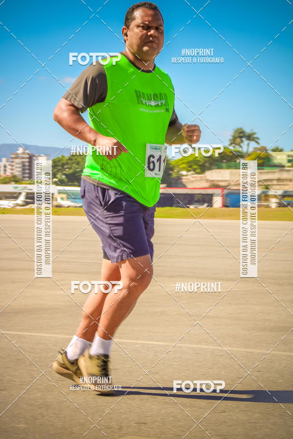 Buy your photos of the eventCorrida Hangar 942 on Fotop