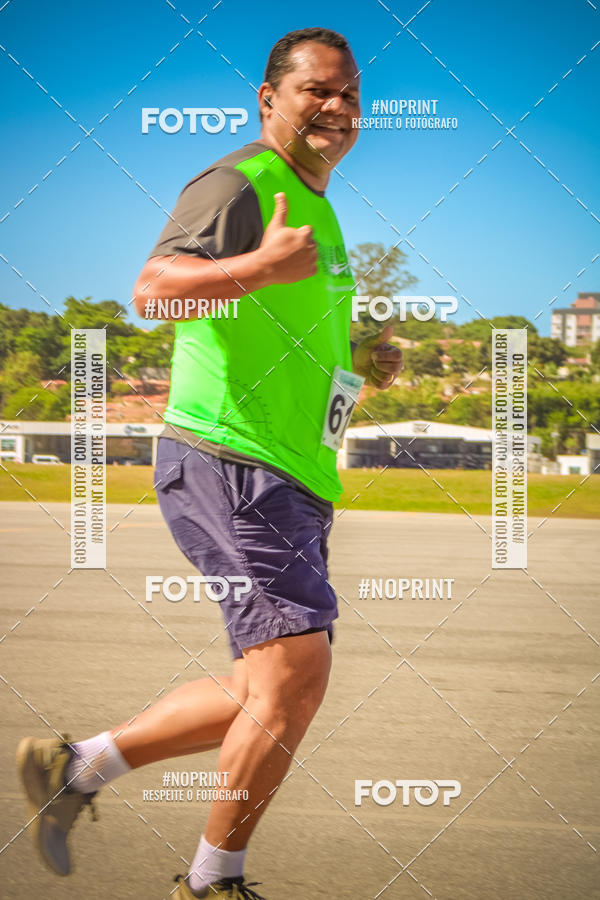 Buy your photos of the eventCorrida Hangar 942 on Fotop