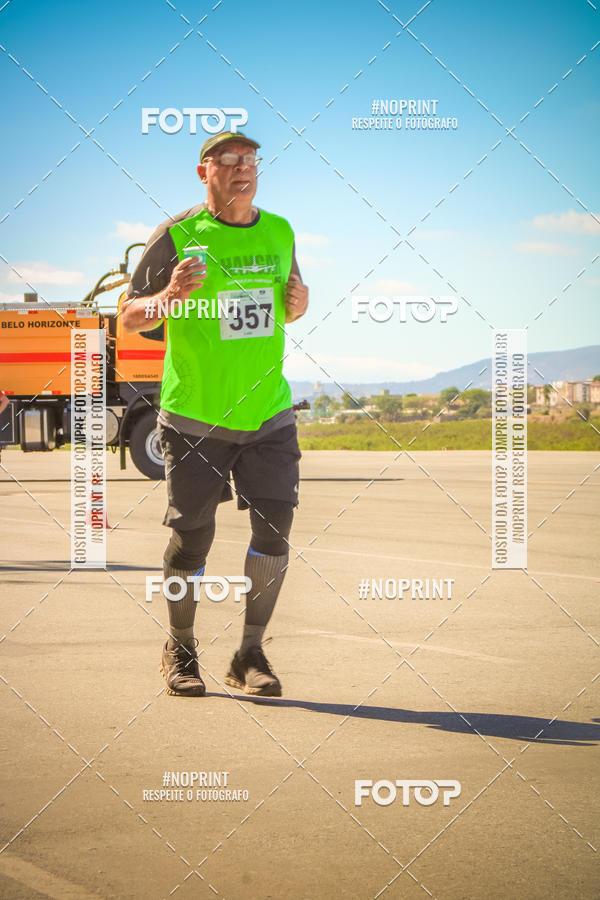 Buy your photos of the eventCorrida Hangar 942 on Fotop