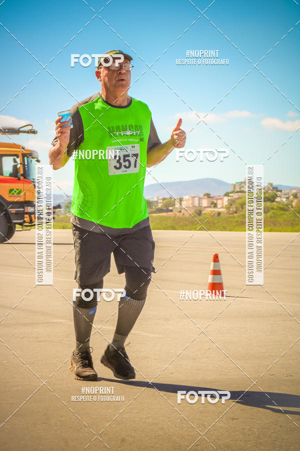 Buy your photos of the eventCorrida Hangar 942 on Fotop