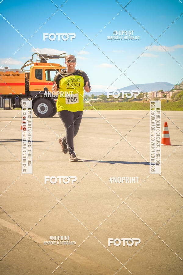 Buy your photos of the eventCorrida Hangar 942 on Fotop