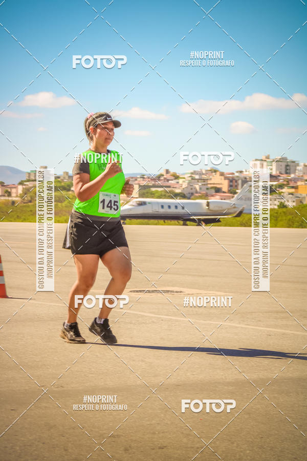 Achetez vos photos de l'vnementCorrida Hangar 942 sur Fotop