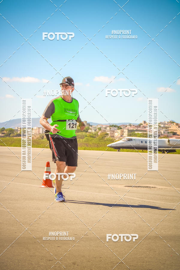 Compra tus fotos del eventoCorrida Hangar 942 En Fotop