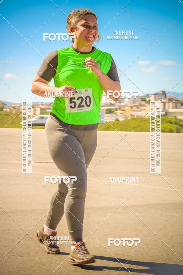 Compra tus fotos del eventoCorrida Hangar 942 En Fotop