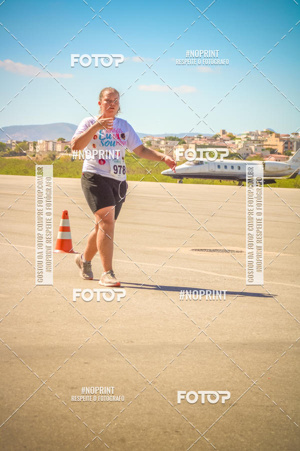 Compra tus fotos del eventoCorrida Hangar 942 En Fotop