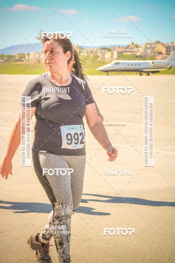 Achetez vos photos de l'vnementCorrida Hangar 942 sur Fotop