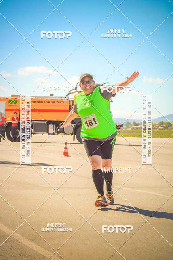 Acquista le foto dell'eventoCorrida Hangar 942 in Fotop