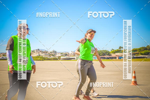 Acquista le foto dell'eventoCorrida Hangar 942 in Fotop