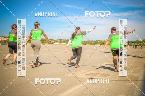 Acquista le foto dell'eventoCorrida Hangar 942 in Fotop