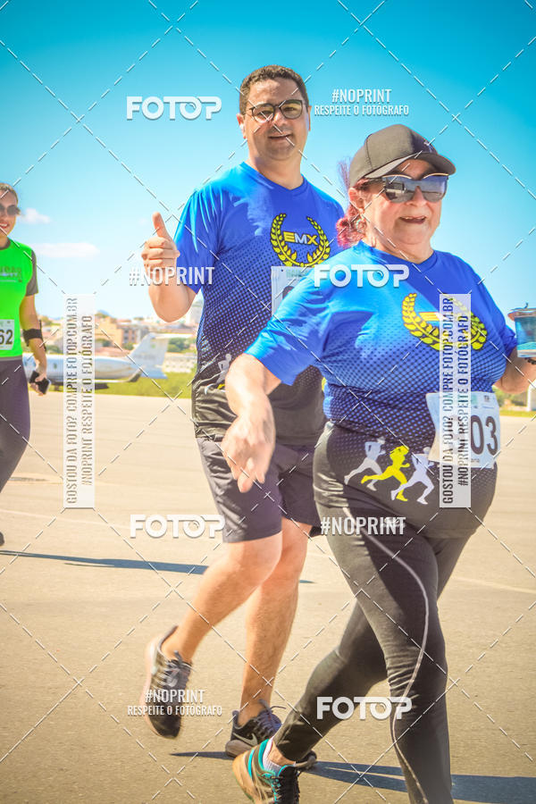 Acquista le foto dell'eventoCorrida Hangar 942 in Fotop