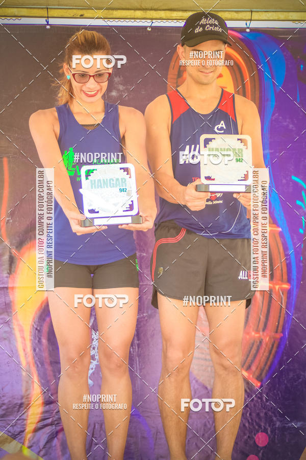 Achetez vos photos de l'vnementCorrida Hangar 942 sur Fotop