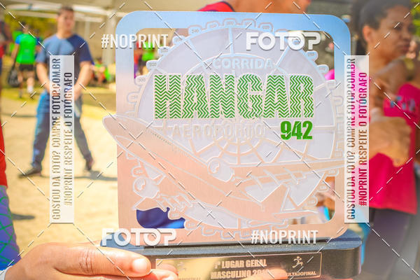 Achetez vos photos de l'vnementCorrida Hangar 942 sur Fotop