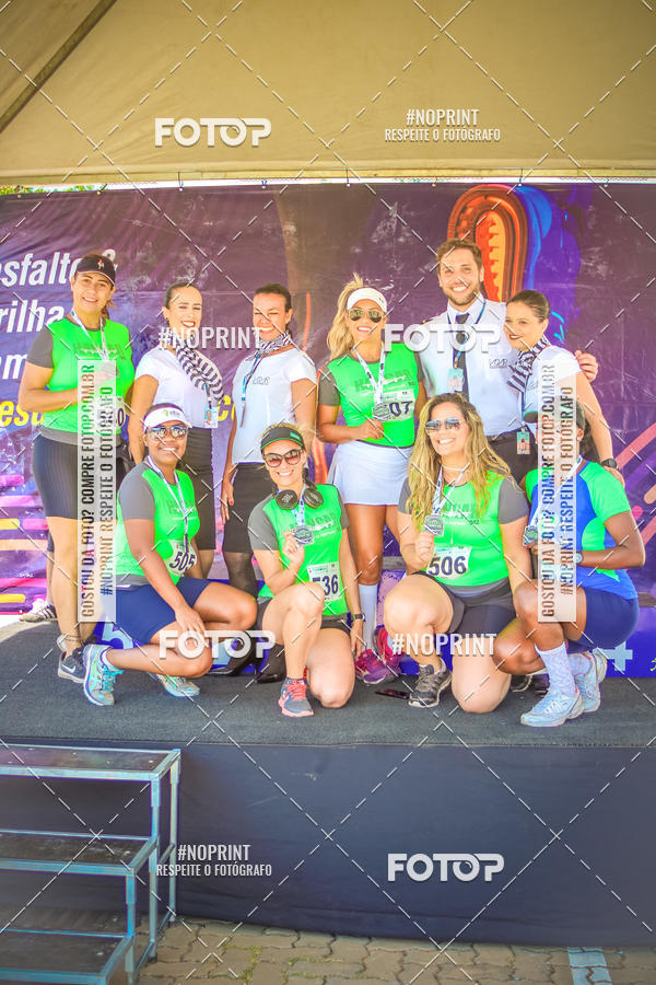 Achetez vos photos de l'vnementCorrida Hangar 942 sur Fotop