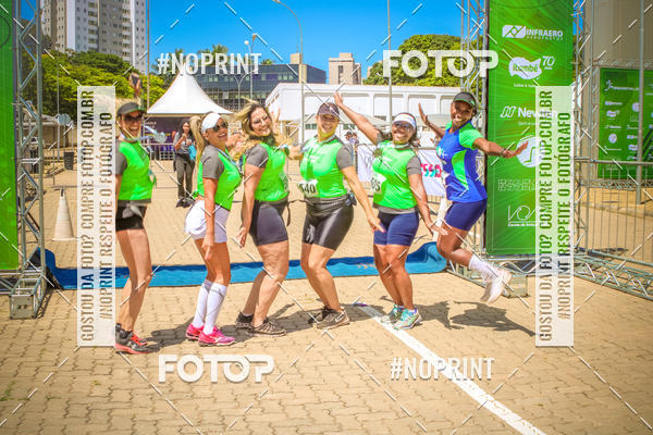 Buy your photos of the eventCorrida Hangar 942 on Fotop