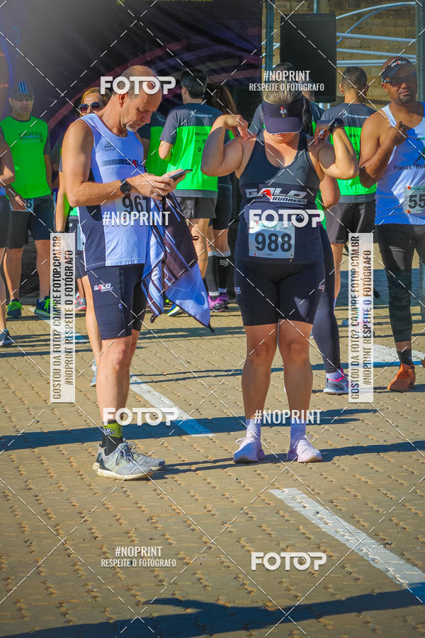 Achetez vos photos de l'vnementCorrida Hangar 942 sur Fotop