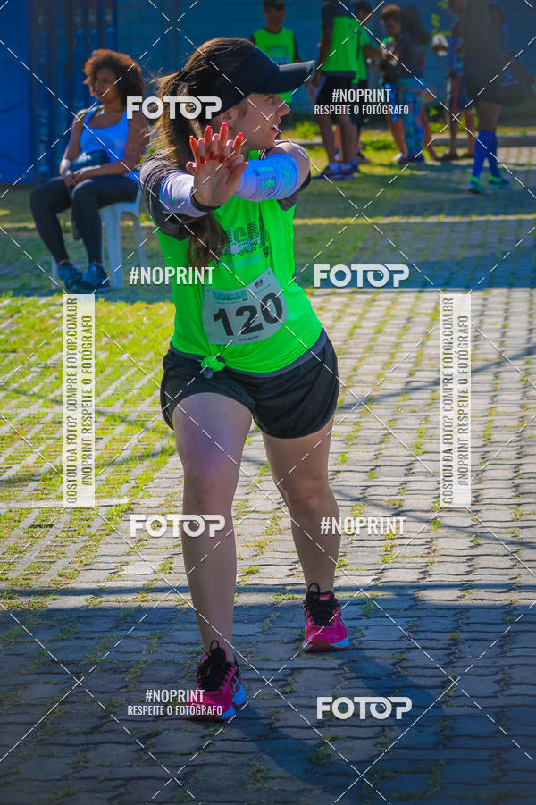 Achetez vos photos de l'vnementCorrida Hangar 942 sur Fotop