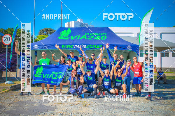 Achetez vos photos de l'vnementCorrida Hangar 942 sur Fotop