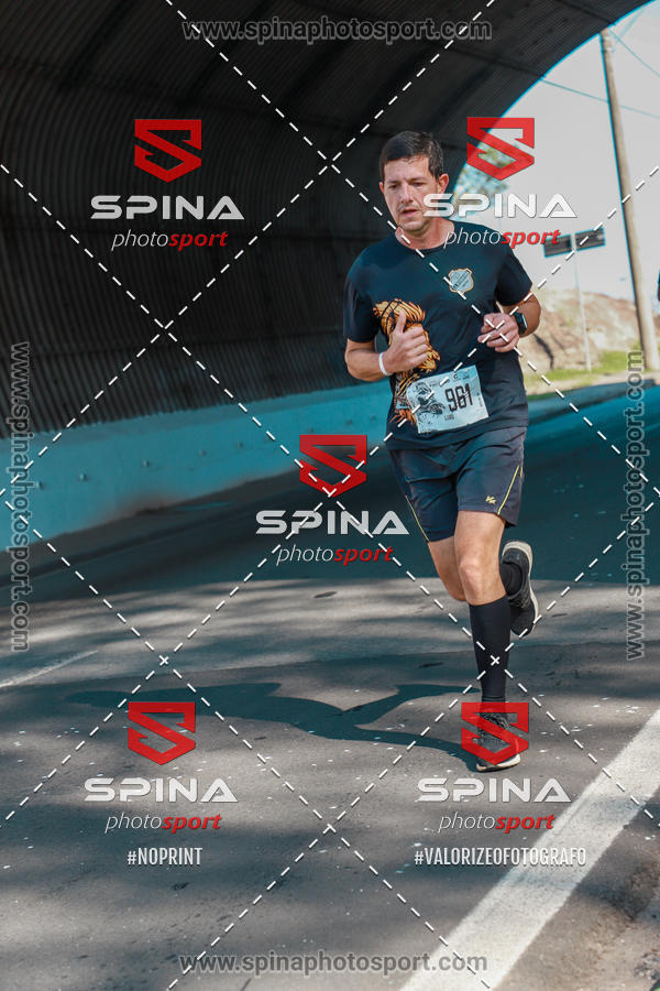 Buy your photos of the eventCorrida Vai Le�o - 2019  on Fotop