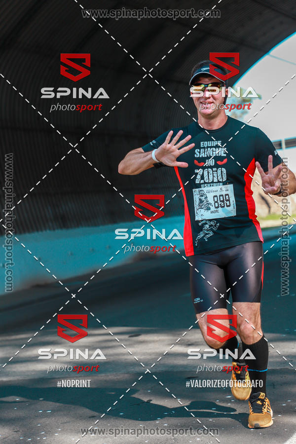Buy your photos of the eventCorrida Vai Le�o - 2019  on Fotop