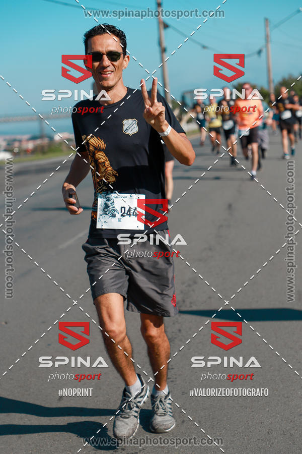 Buy your photos of the eventCorrida Vai Leo - 2019  on Fotop