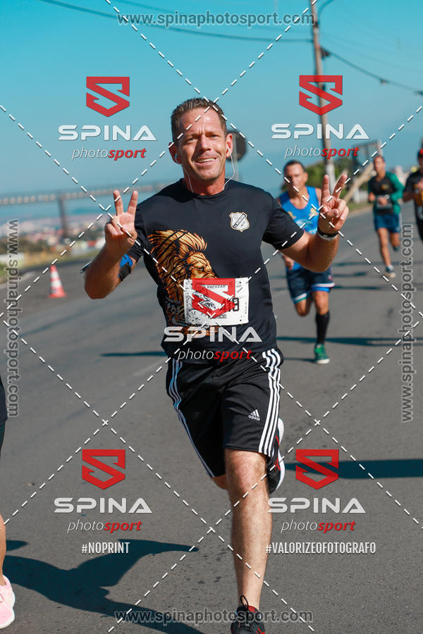 Buy your photos of the eventCorrida Vai Leo - 2019  on Fotop