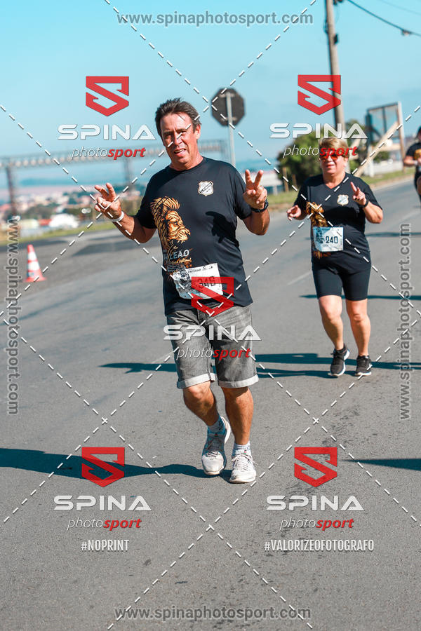Buy your photos of the eventCorrida Vai Le�o - 2019  on Fotop
