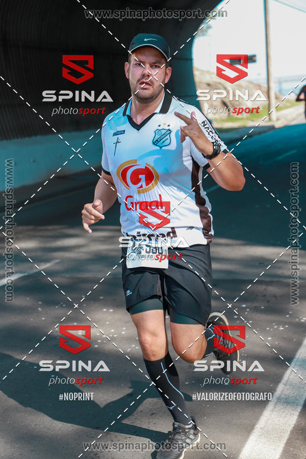 Buy your photos of the eventCorrida Vai Le�o - 2019  on Fotop