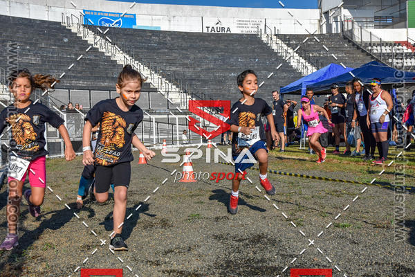Buy your photos of the eventCorrida Vai Le�o - 2019  on Fotop