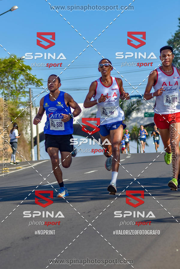 Buy your photos of the eventCorrida Vai Le�o - 2019  on Fotop