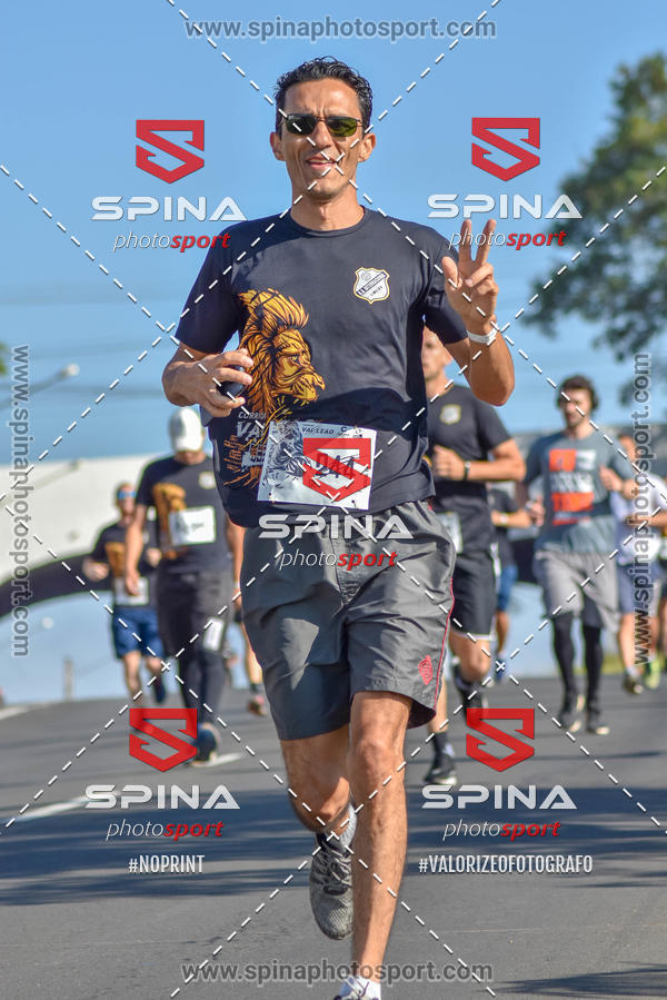 Buy your photos of the eventCorrida Vai Le�o - 2019  on Fotop