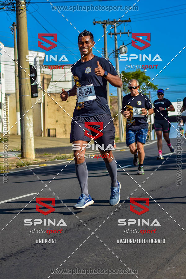 Buy your photos of the eventCorrida Vai Le�o - 2019  on Fotop