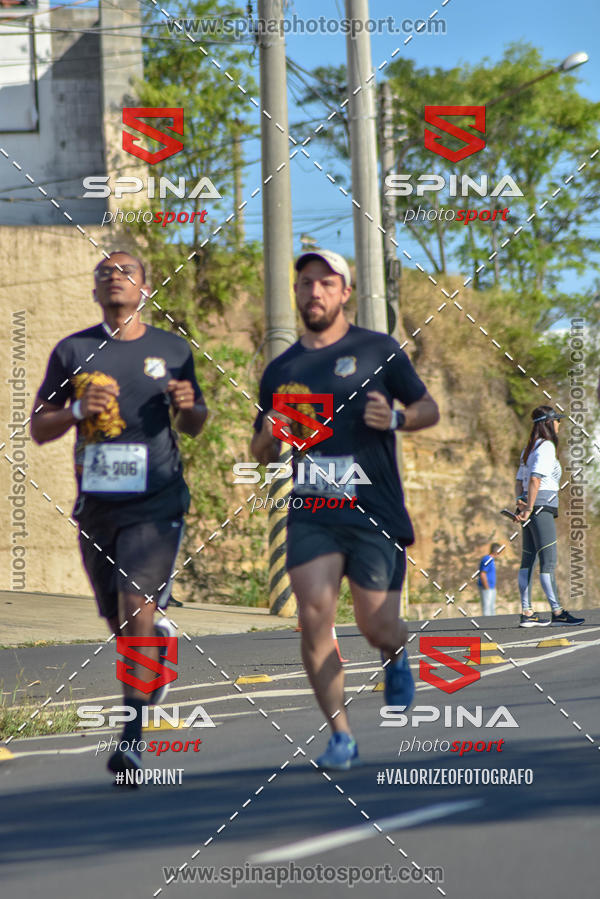 Buy your photos of the eventCorrida Vai Le�o - 2019  on Fotop
