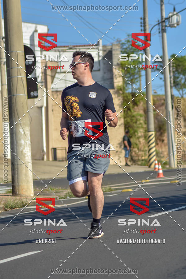 Buy your photos of the eventCorrida Vai Le�o - 2019  on Fotop