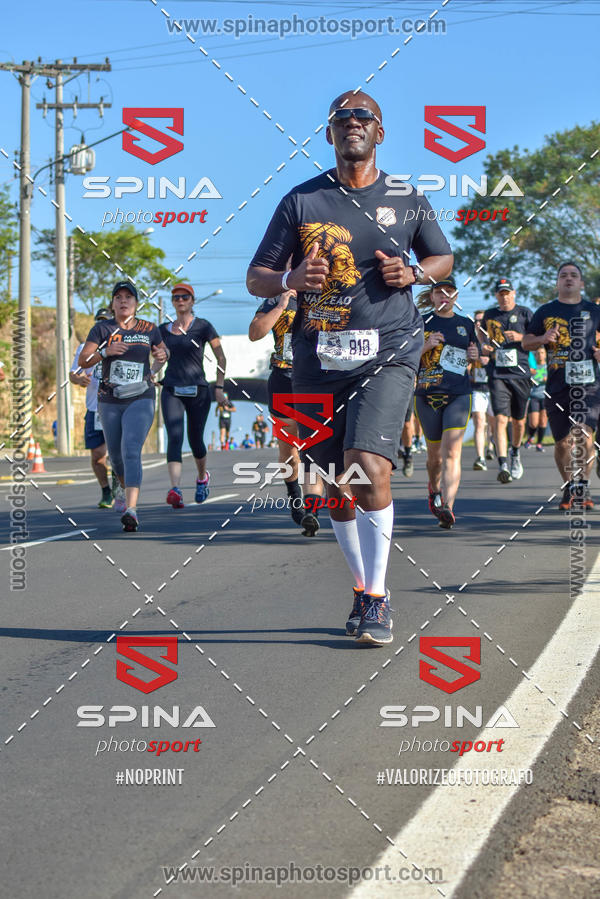 Buy your photos of the eventCorrida Vai Le�o - 2019  on Fotop