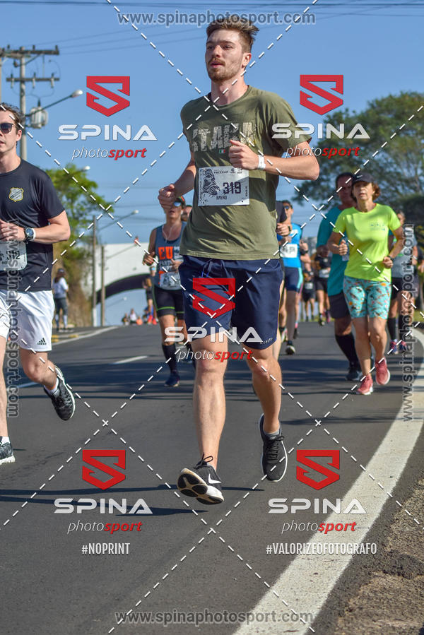 Buy your photos of the eventCorrida Vai Le�o - 2019  on Fotop