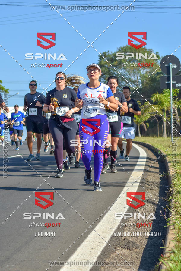 Buy your photos of the eventCorrida Vai Le�o - 2019  on Fotop