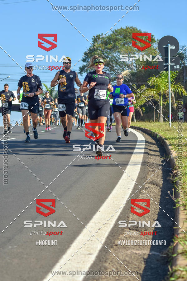 Buy your photos of the eventCorrida Vai Le�o - 2019  on Fotop