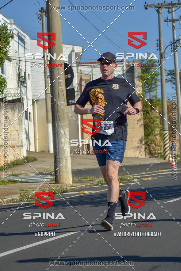 Buy your photos of the eventCorrida Vai Le�o - 2019  on Fotop