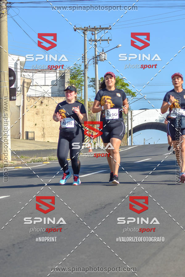 Buy your photos of the eventCorrida Vai Le�o - 2019  on Fotop