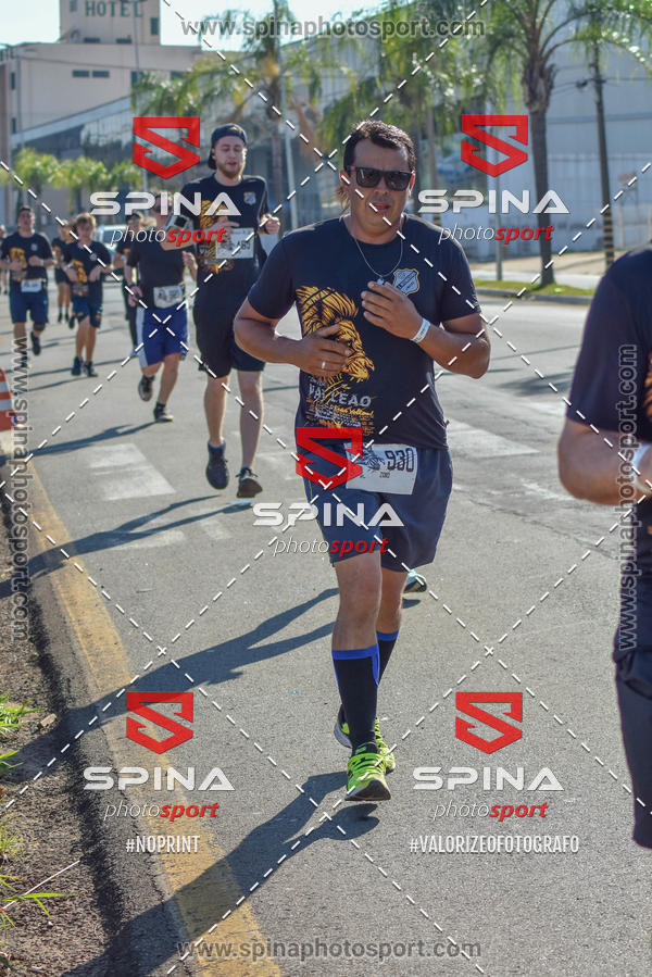 Buy your photos of the eventCorrida Vai Le�o - 2019  on Fotop