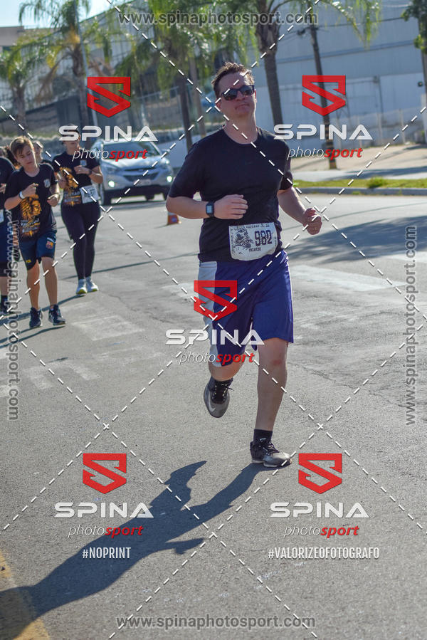 Buy your photos of the eventCorrida Vai Le�o - 2019  on Fotop