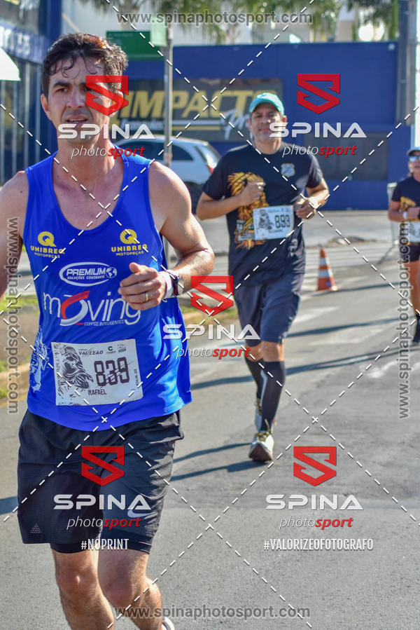 Buy your photos of the eventCorrida Vai Le�o - 2019  on Fotop