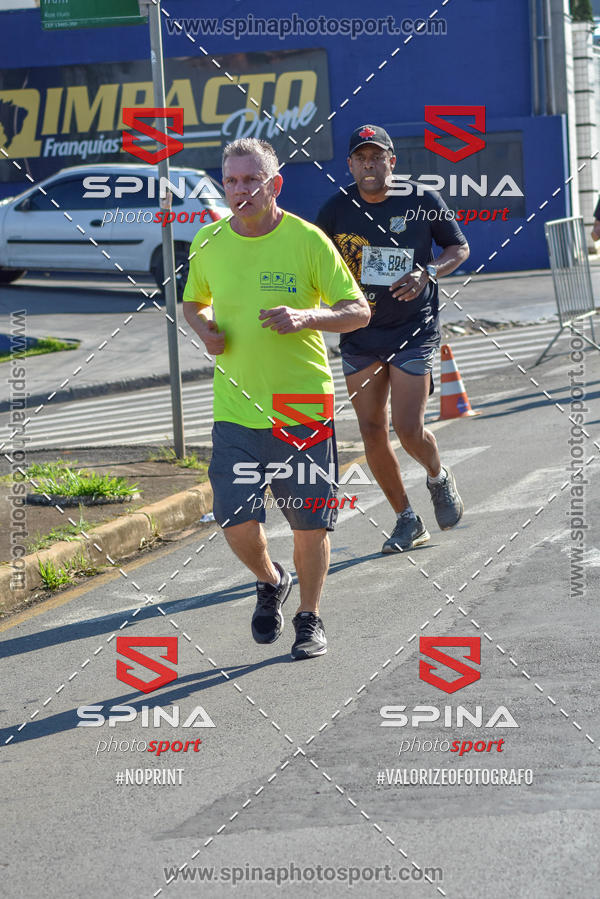 Buy your photos of the eventCorrida Vai Le�o - 2019  on Fotop