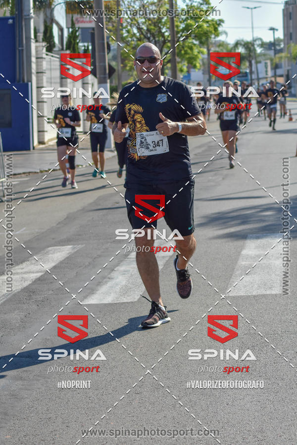 Buy your photos of the eventCorrida Vai Le�o - 2019  on Fotop