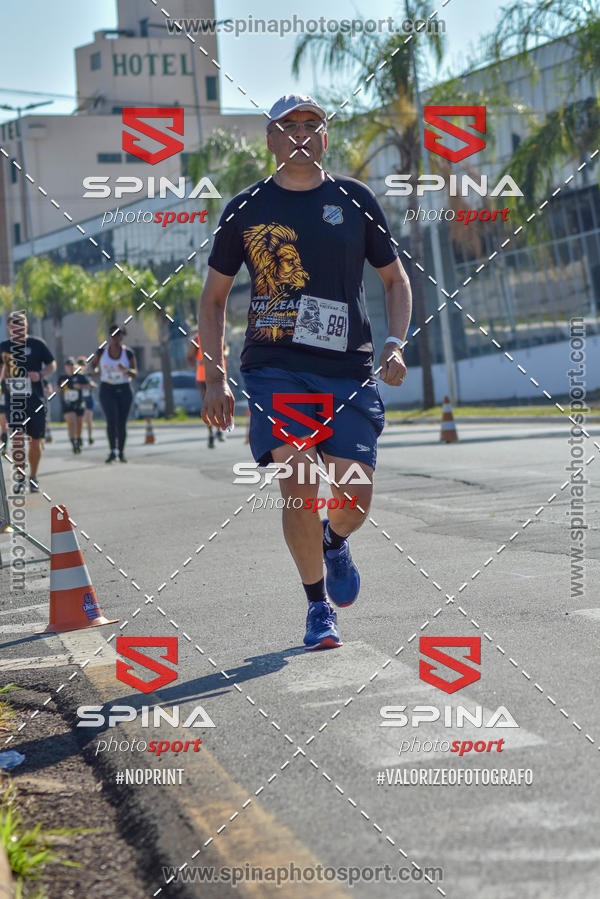 Buy your photos of the eventCorrida Vai Le�o - 2019  on Fotop